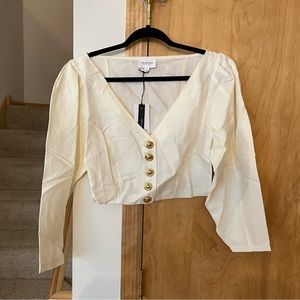 NWT Brynn washed canvas top in cream with gold buttons